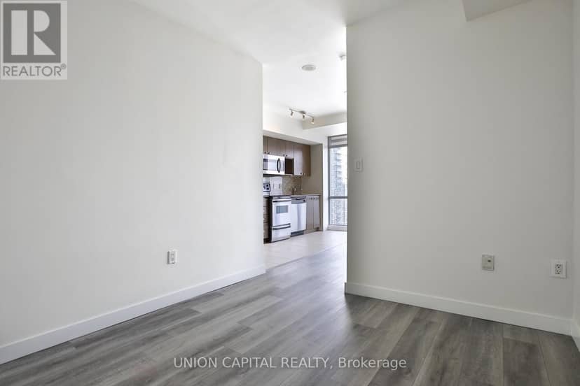 2809 - 11 Brunel Court — photo 24 of 34