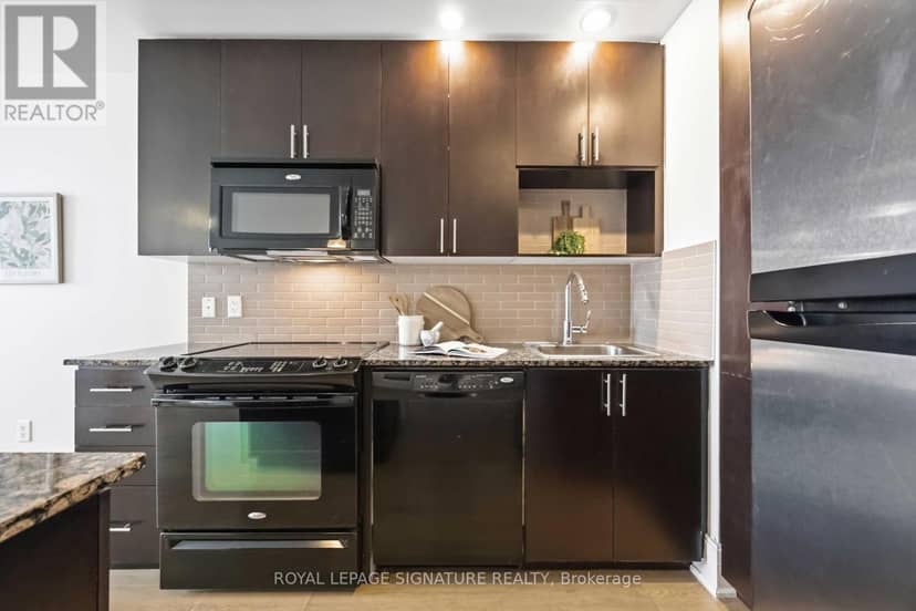 403 - 181 Wynford Drive — photo 15 of 39