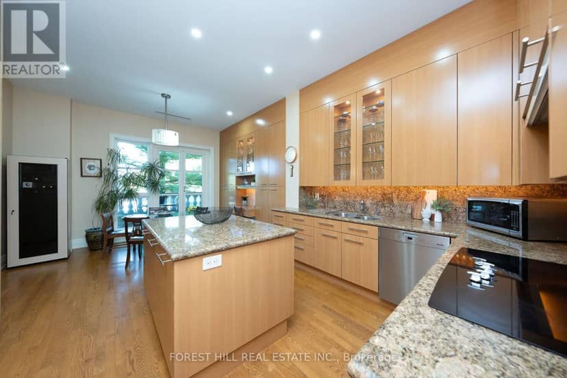 303 - 1 Post Road, Toronto, photo 8