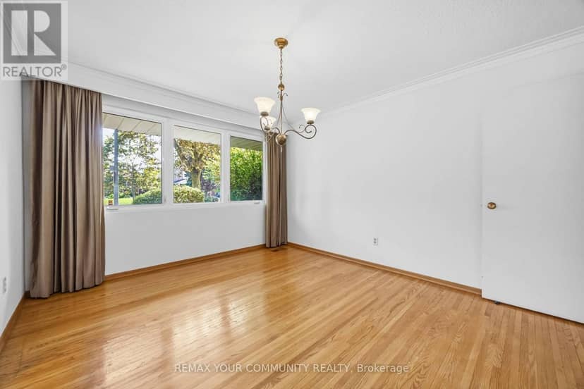 588 Huntingwood Drive — photo 11 of 40