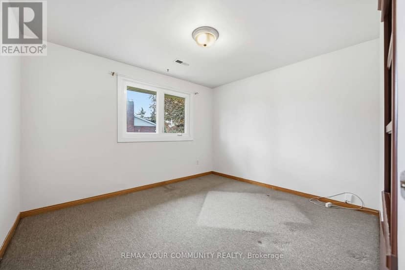 588 Huntingwood Drive — photo 30 of 40