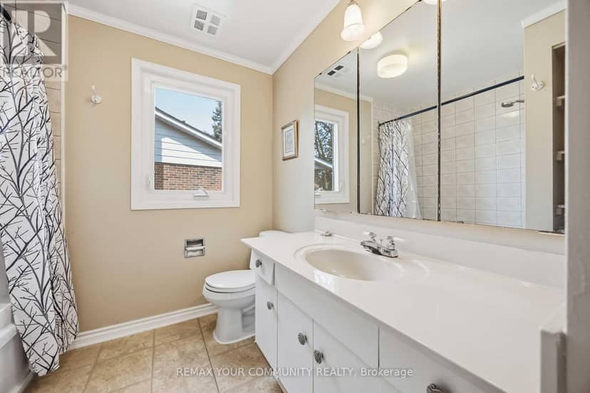 588 Huntingwood Drive — photo 32 of 40