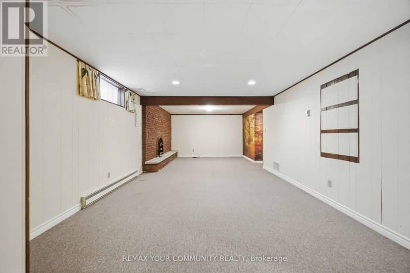 588 Huntingwood Drive — photo 33 of 40