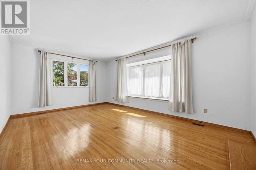 588 Huntingwood Drive — photo 7 of 40