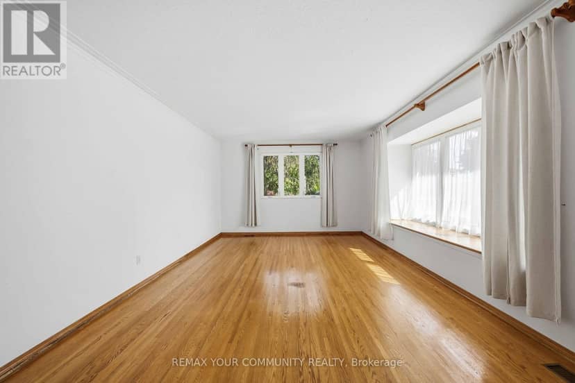 588 Huntingwood Drive — photo 9 of 40