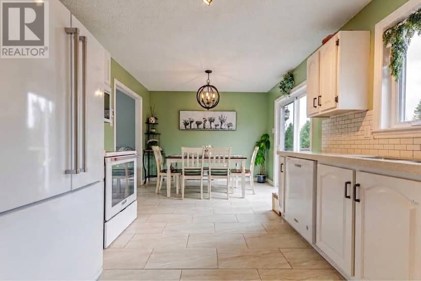 33 Ursula Crescent, Portugal Cove-St. Philips, photo 8