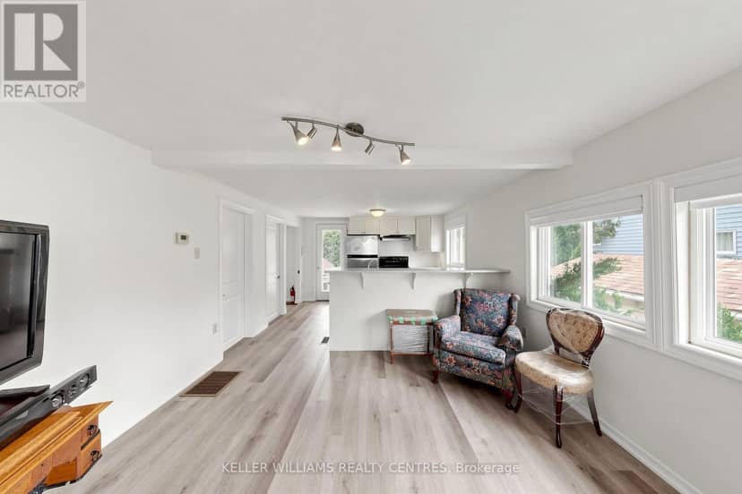 9 Maple Grove Street, Whitchurch-Stouffville, photo 8