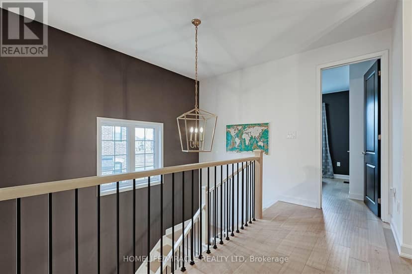 50 Chorus Crescent — photo 16 of 30