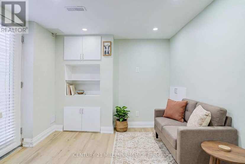 75 Goldcrest Road — photo 37 of 40