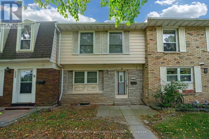 4 - 2238 Upper Middle Road, Burlington