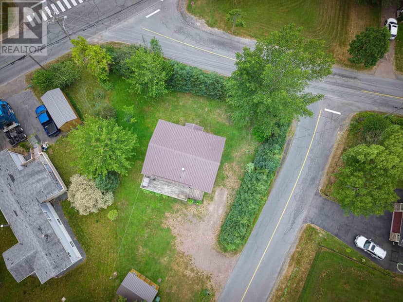 3 Windcrest Avenue — photo 13 of 30