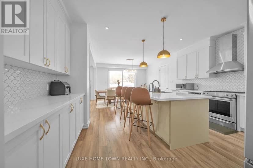 136 Harpin Way E — photo 16 of 40