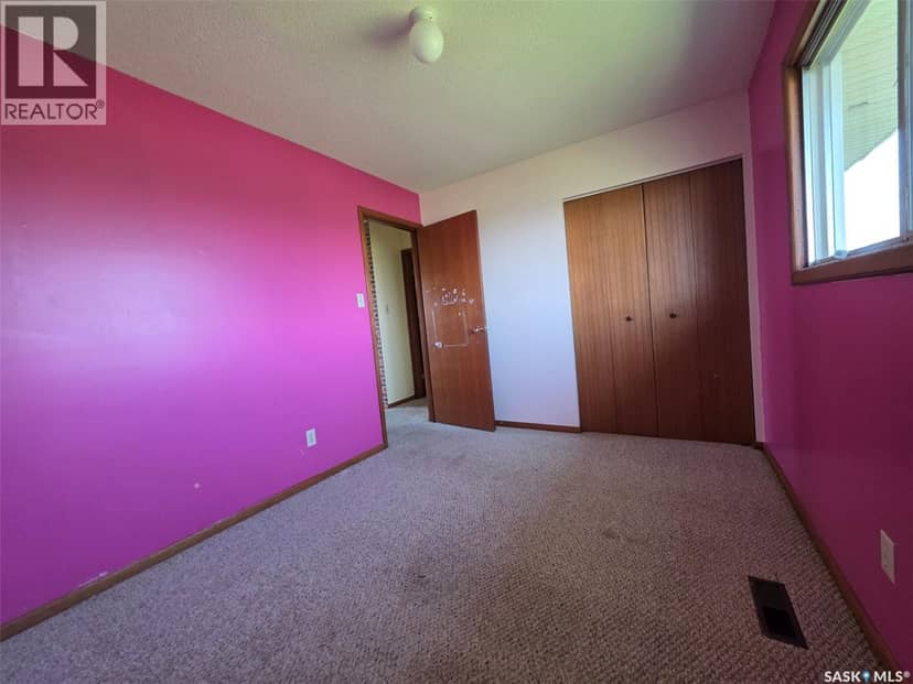 Little Six Acreage — photo 12 of 18