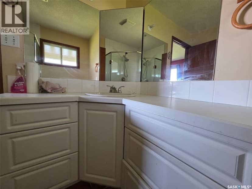 Little Six Acreage — photo 10 of 18