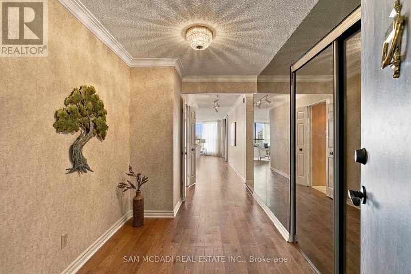 2009 - 2000 Islington Avenue — photo 6 of 40