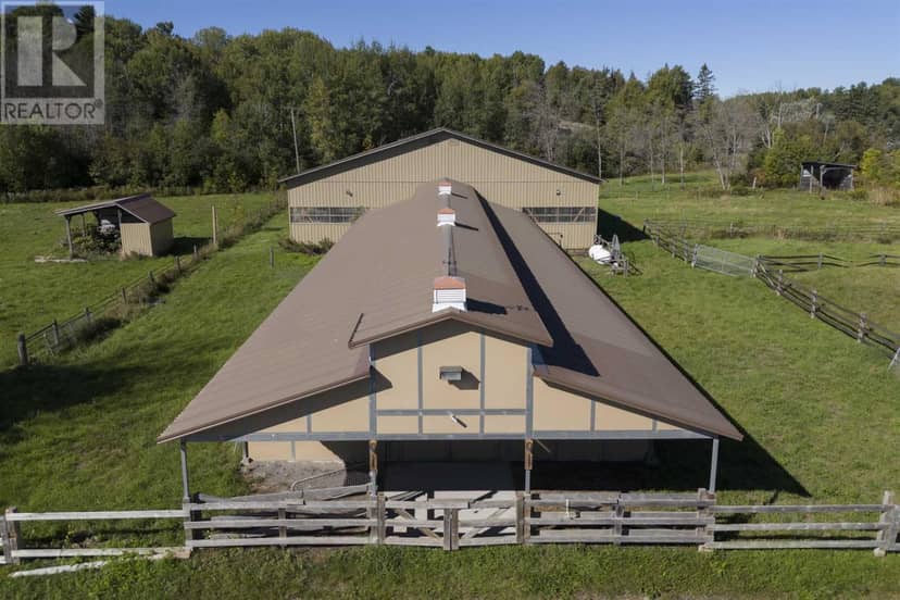 11935 Hwy 17 E, Huron Shores, photo 4