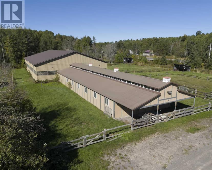 11935 Hwy 17 E, Huron Shores, photo 5