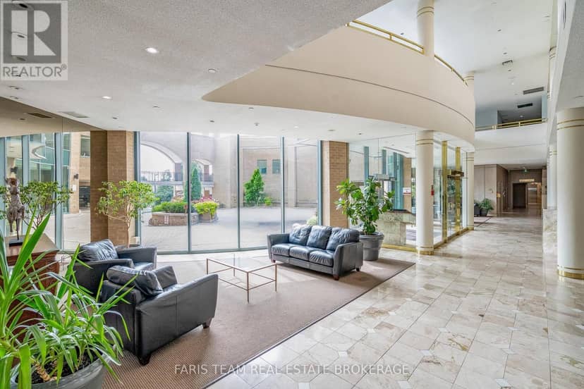 1011 - 150 Dunlop Street E — photo 27 of 40