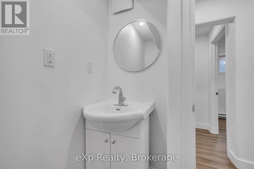 19 Isabel Street — photo 13 of 40
