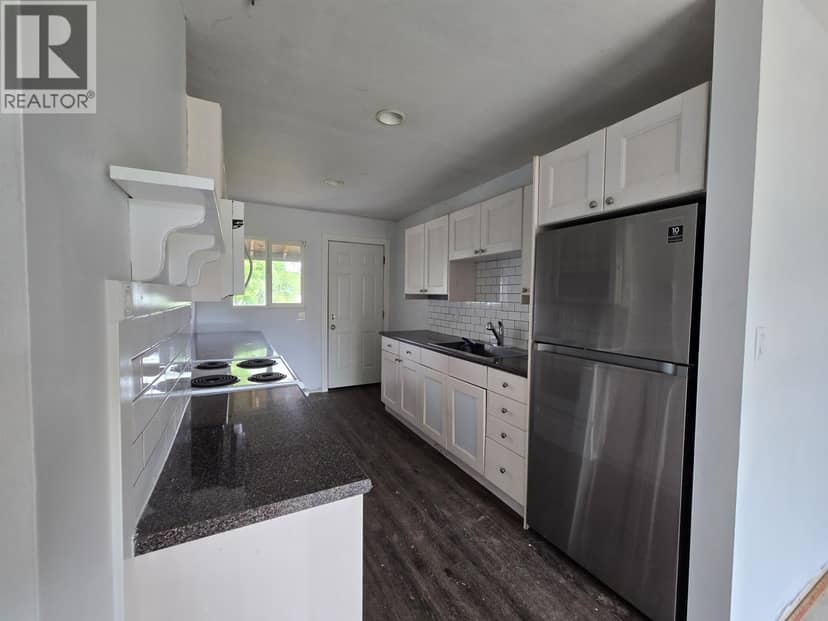 1653 GYRFALCON AVENUE, Kitimat, photo 4