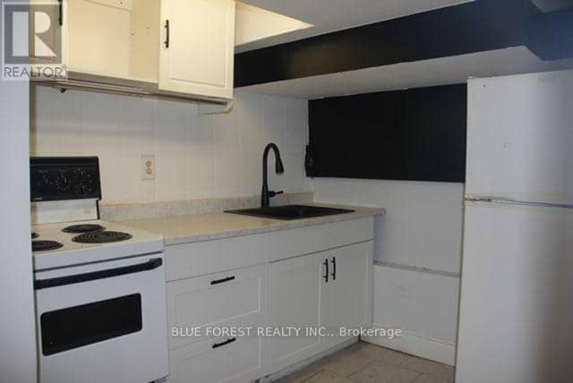 4 Henry Street — photo 18 of 19
