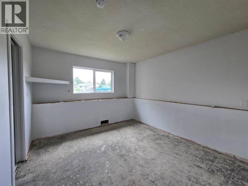 1653 GYRFALCON AVENUE, Kitimat, photo 7