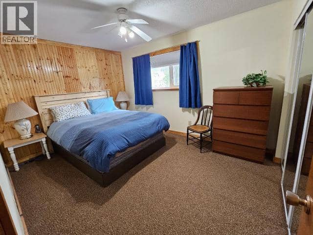 40 Ogilvie Crescent — photo 14 of 29