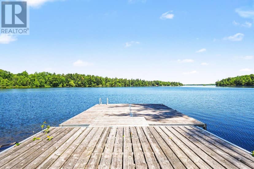 1394 Black Lake North Shore, Tay Valley, photo 3