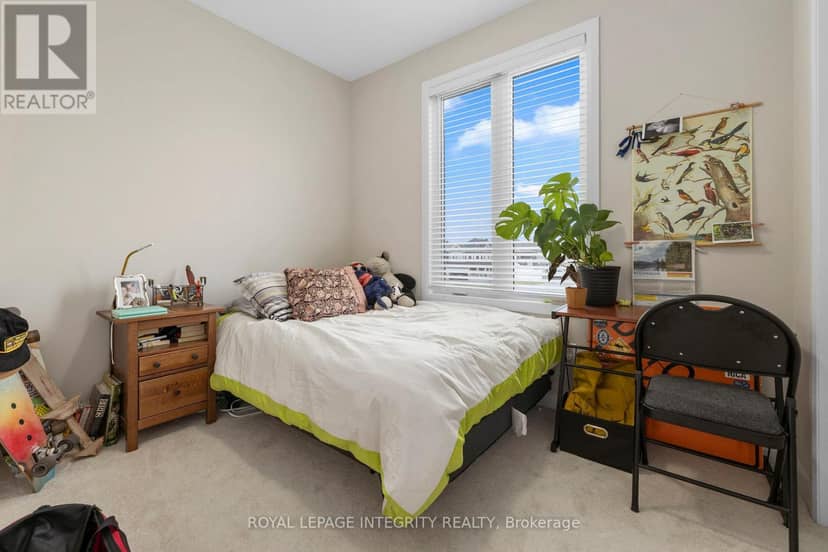 142 Shallow Pond Place E — photo 11 of 19