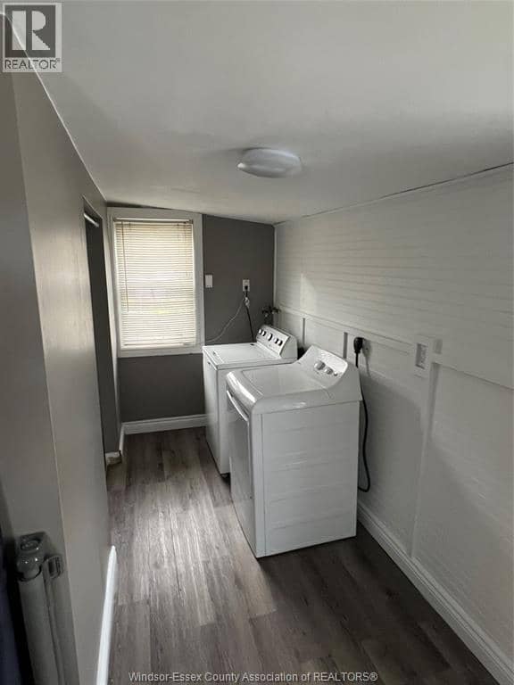 1553 South Cameron — photo 10 of 15