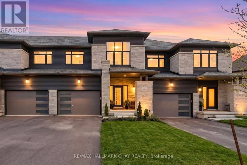 204 Rosanne Circle, Wasaga Beach