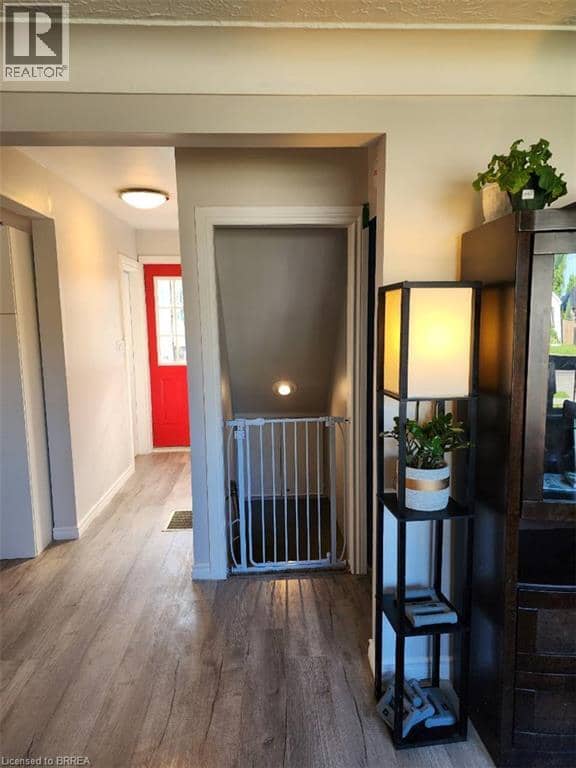 86 NORTH PARK Street — photo 5 of 23