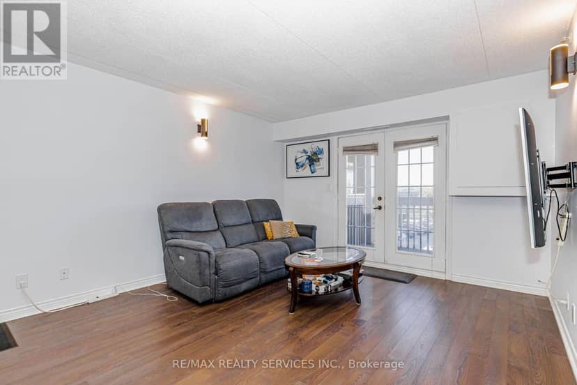 310 - 4005 Kilmer Drive — photo 12 of 37