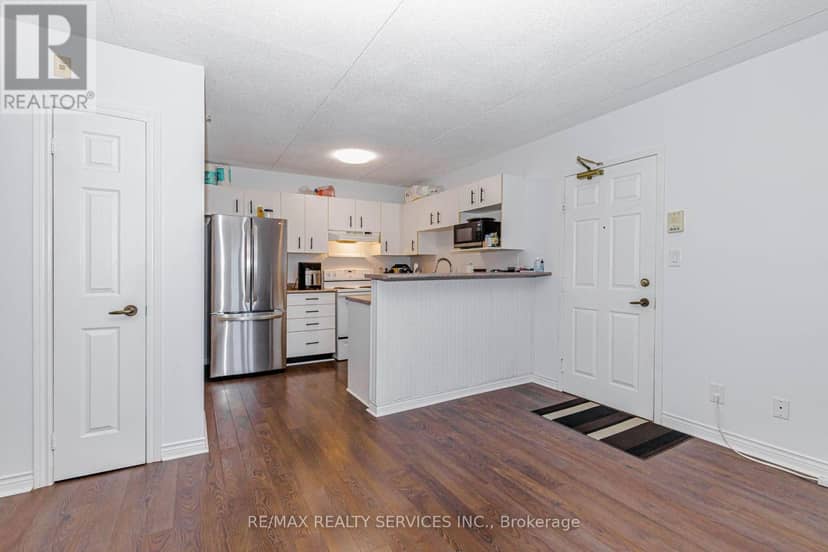310 - 4005 Kilmer Drive — photo 15 of 37