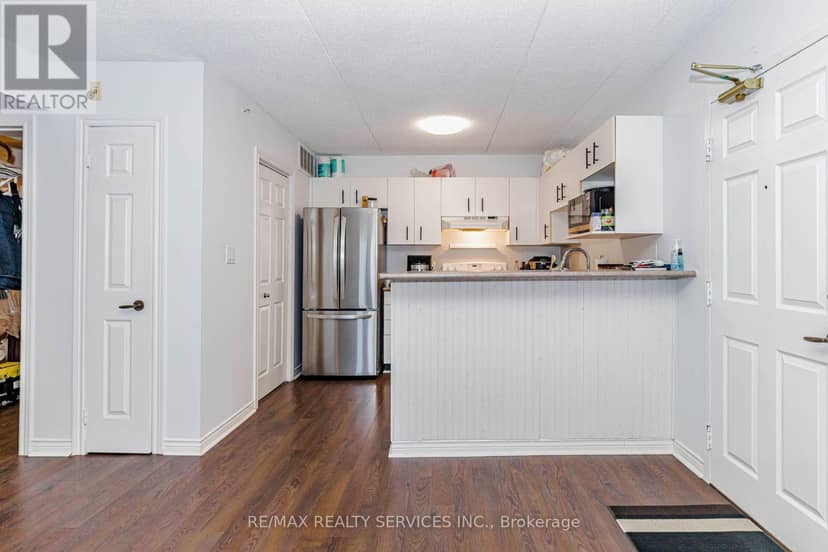 310 - 4005 Kilmer Drive — photo 16 of 37