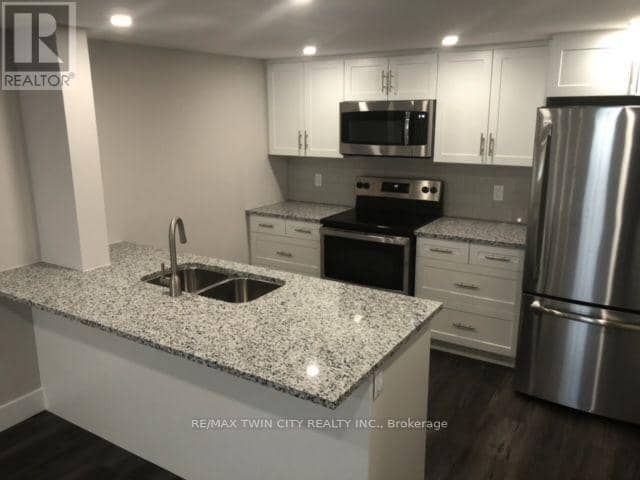 805 Rockway Drive — photo 10 of 23