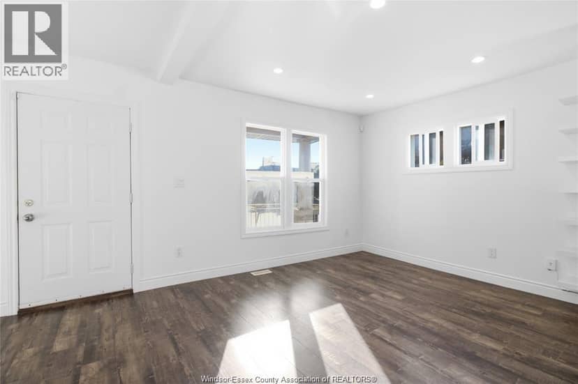 1597 Pelissier Street — photo 7 of 31