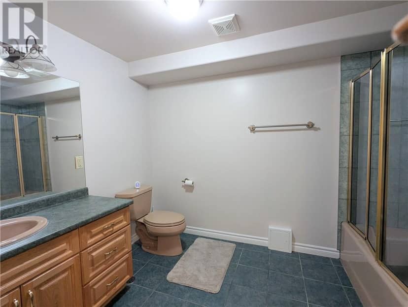 4022 Classic Parkway — photo 32 of 40