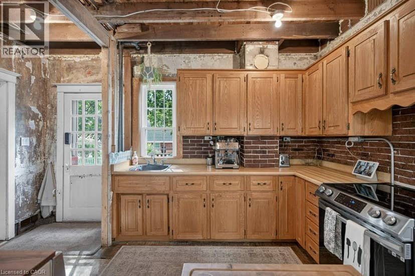 32 LINCOLN Avenue — photo 24 of 40