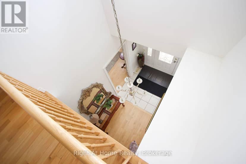 2096 Stornoway Street — photo 26 of 33