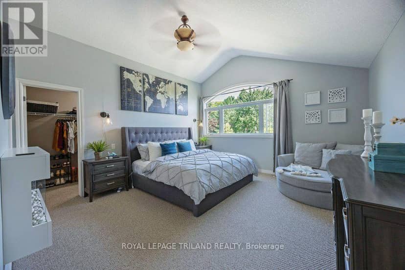 139 Skyline Avenue — photo 26 of 40