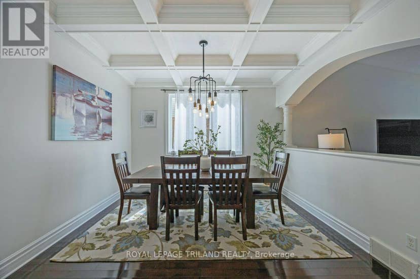 139 Skyline Avenue — photo 9 of 40