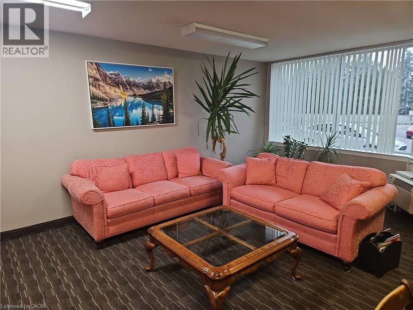 35 GREEN VALLEY Drive Unit# 1511 — photo 32 of 40