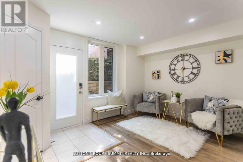 421 - 12 Douro Street — photo 17 of 27