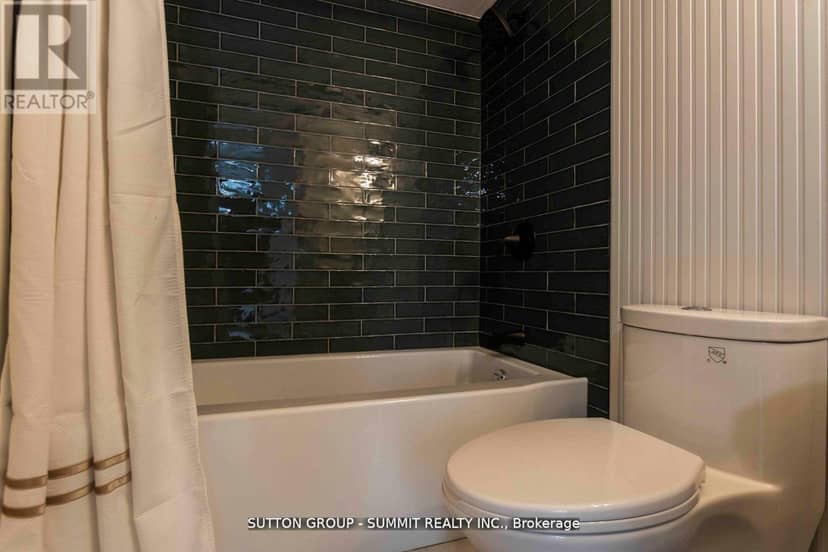 421 - 12 Douro Street — photo 21 of 27