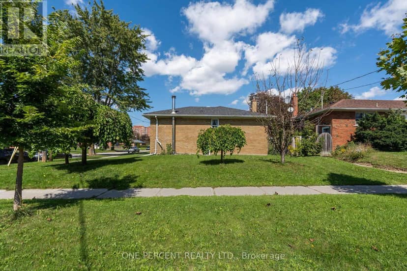 3 Charity Road, Toronto, photo 2