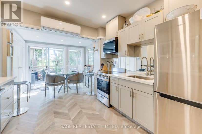 241 Langley Avenue, Toronto, photo 3