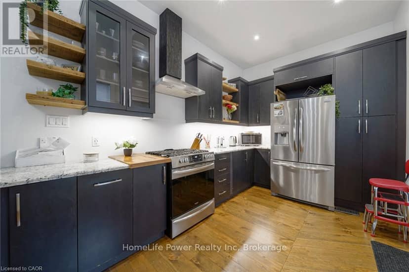 28 Cambridge Street — photo 15 of 39