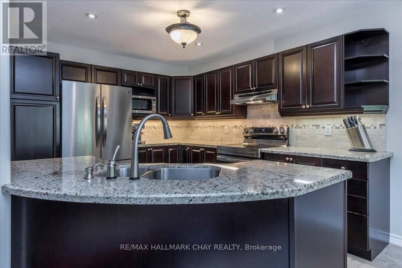 974 Booth Avenue — photo 4 of 28