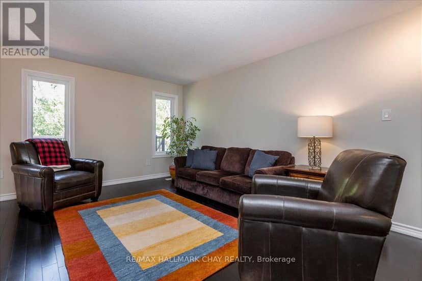 974 Booth Avenue — photo 9 of 28